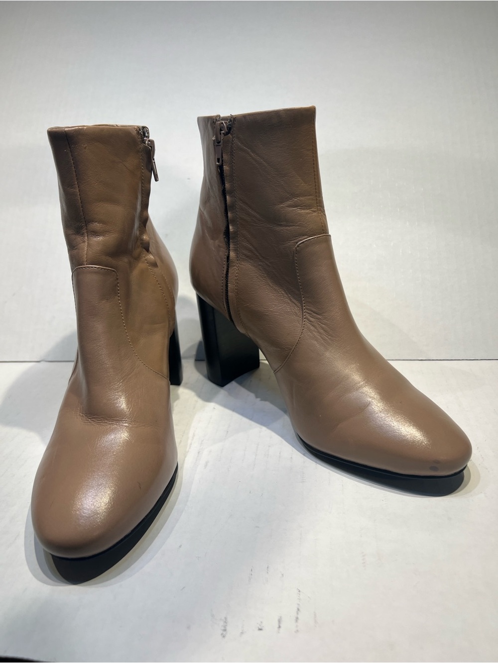 JEFFREY CAMPBELL PRIANA Bootie Sz 9.5